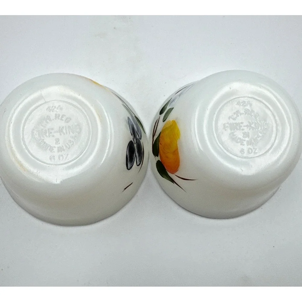 Fire King Anchor Hocking Gay Fad Fruit Pattern Milk Glass 8 Piece Set.‎